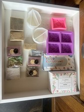 Soap Making Kit Bundle – Moulds, Colours, Dried Flowers &