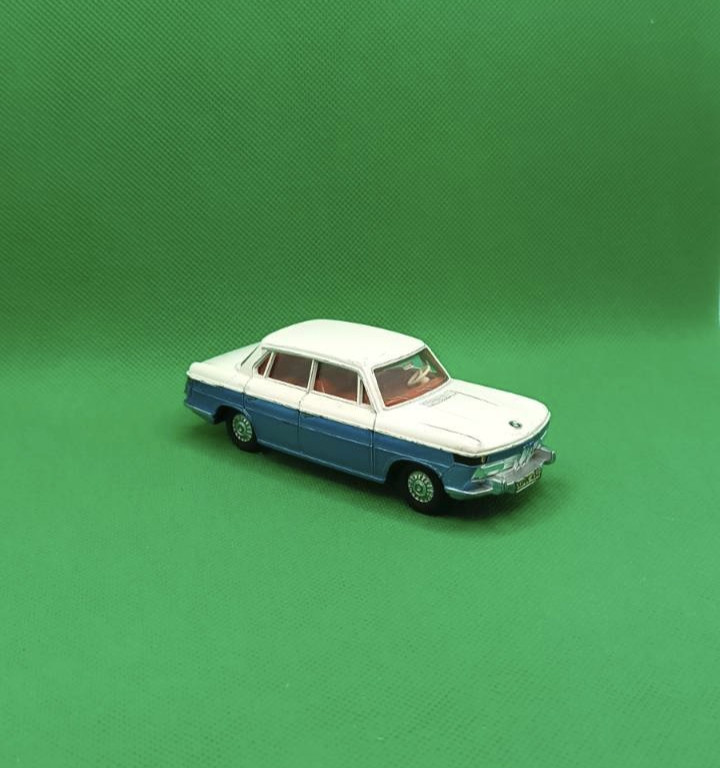 Dinky 157, BMW 2000 Tilux - Free Price Guide & Review