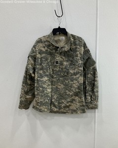 US Army ACU Digital Camo BDU Jacket Size Medium Regular