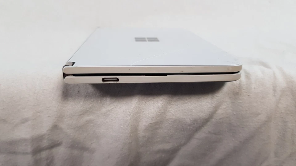 Microsoft Surface Duo 256GB White Unlocked Smart Phone Grade C - Image 3 of 4