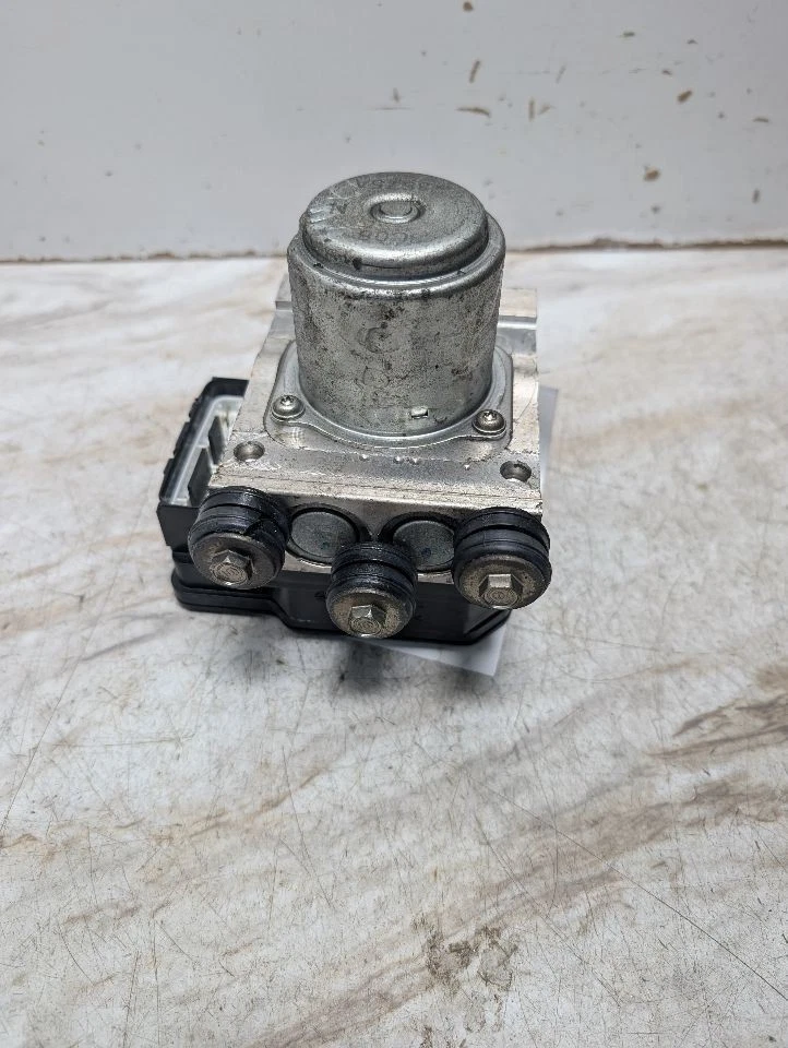 Conjunto modulador de piezas de freno antibloqueo sedán MX híbrido se adapta a 12-13 CIVIC 356145 Foto 4 de 4