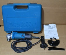 Makita 9523NBH 4" High Power Angle Grinder Corded Electric W/ Case-Guard-Handle