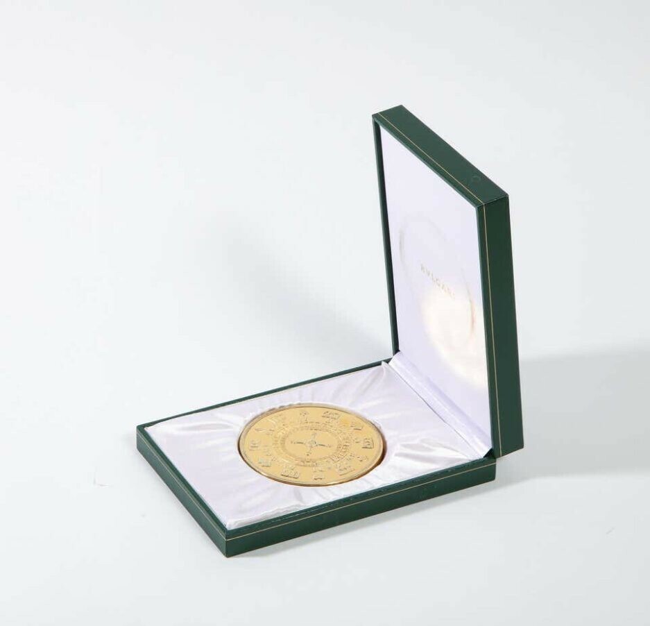 BVLGARI ラスベガス限定メダル 銀製記念硬貨 専用ケース付き BVLGARI ラスベガス限定メダル 銀製記念硬貨 専用ケース付き