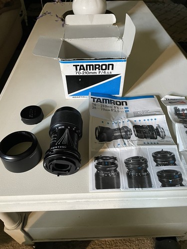 Tamron 70-210mm F/4-5.6 Adaptall-2 Mount System Camera Lens w Box and Manual - Picture 2 of 11