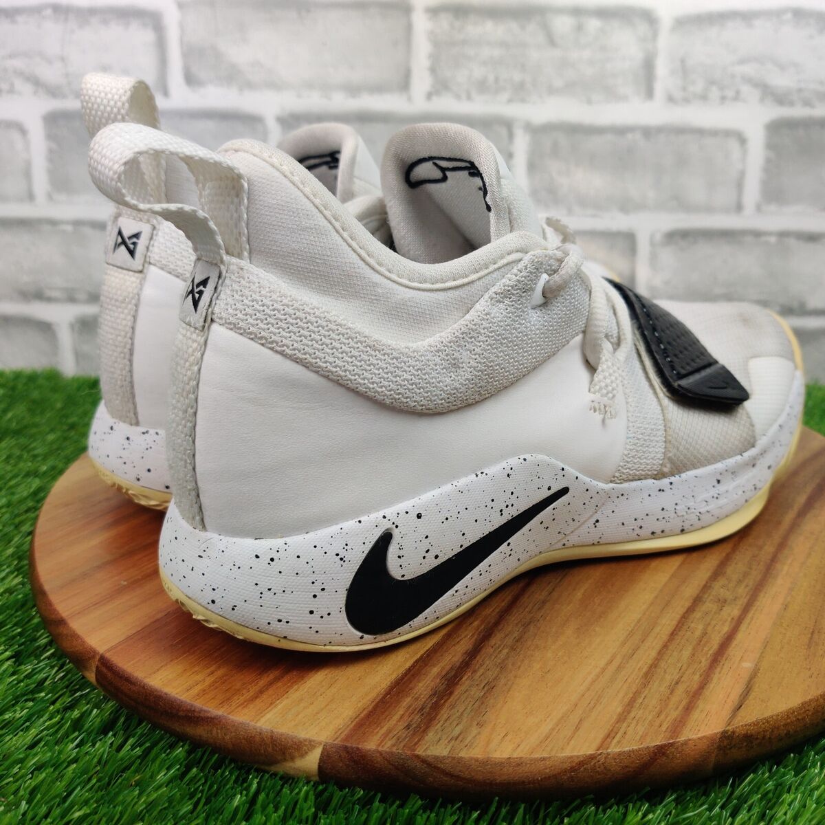Nike PG Paul George 2.5 TB Shoes Mens Size 9 White Black Nike PG Paul George 2.5 TB Shoes Mens Size 9 White Black