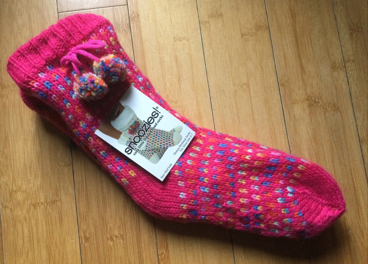 BNWT Snoozies Cozy Little Sherpa Lined Anti slip Socks Size 3 7