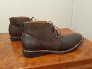guess chukka boots