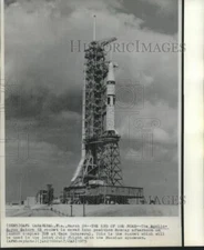 1975 Press Photo Apollo-Soyuz Saturn 1B Rocket Ready for Launch, Cape Canaveral
