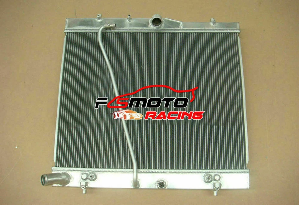 Radiador de aluminio para Toyota HIACE 2,7 L furgoneta LWB TRH gasolina AT/MT 2005-2016 VVTi Foto 3 de 4