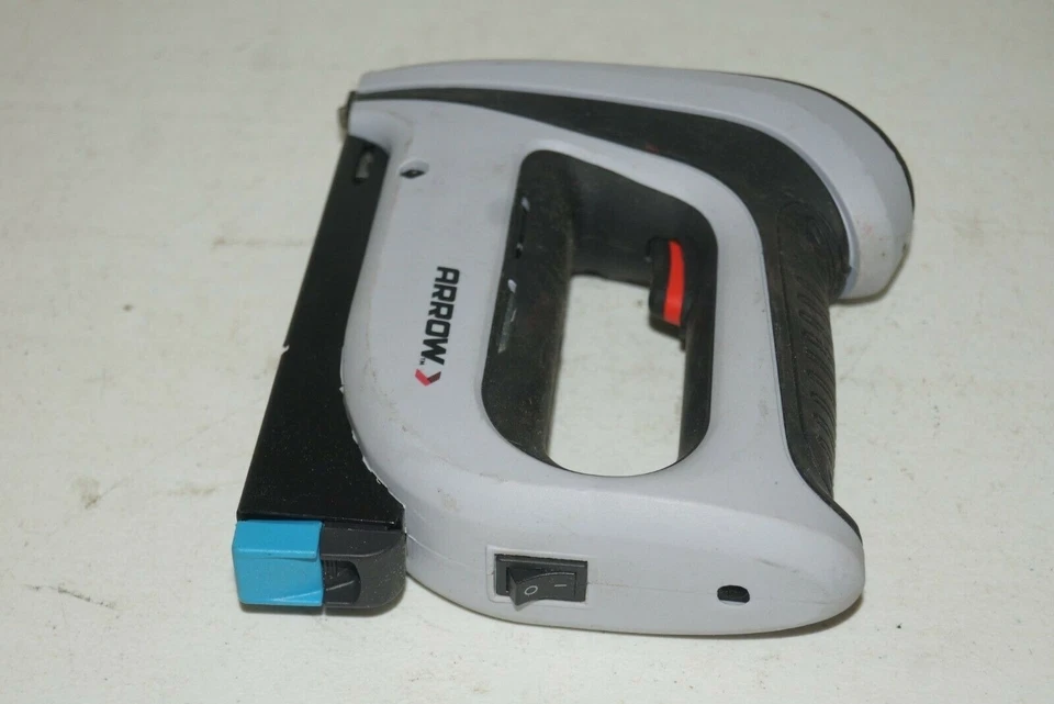 Arrow Fastener Cordless Electric Staple Gun T50DCD U694 - Image 3 of 4