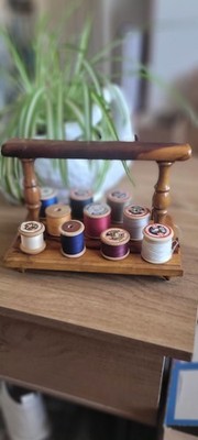 Vintage Holz Pfeifenständer Fadenhalter Kurzwaren Display Spulen Sylko Mäntel