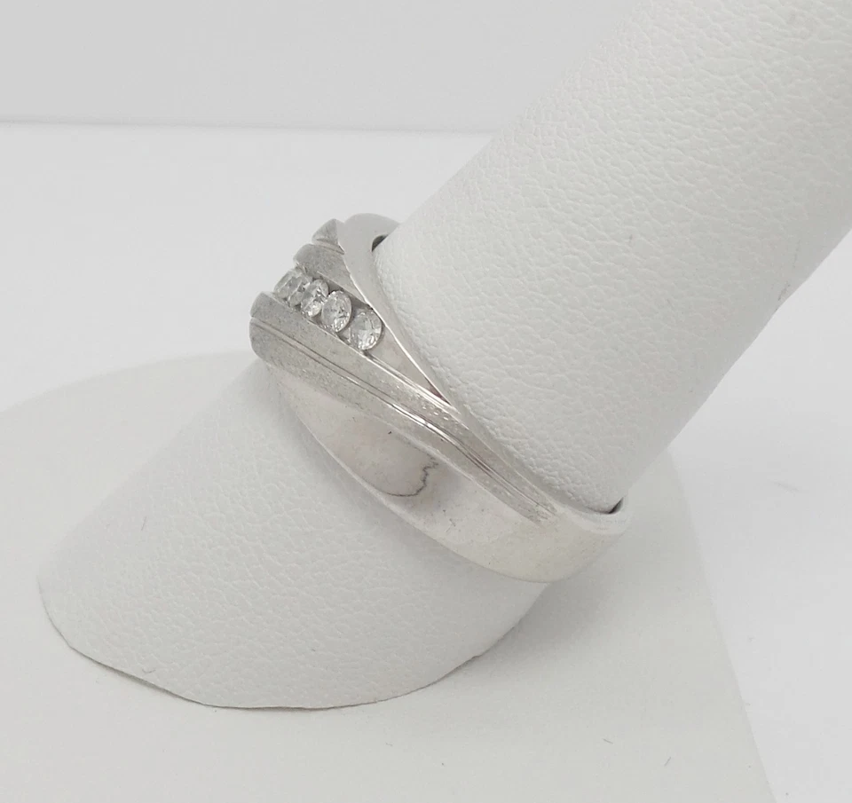 ANILLO NUPCIAL ANILLO NUPCIAL DIAMANTE REDONDO NATURAL 1/4CT PARA HOMBRE ORO BLANCO 10K Foto 4 de 4