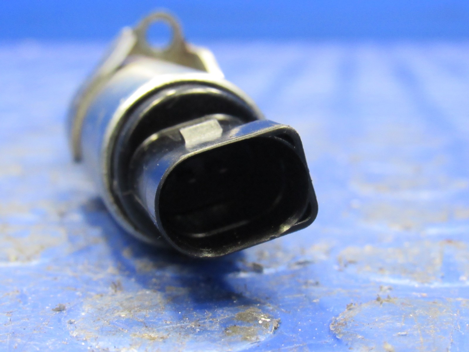 09-23 Audi R8 / 09-24 Gallardo Huracan 5.2L V10 VVT Solenoid 07L109257 0325
