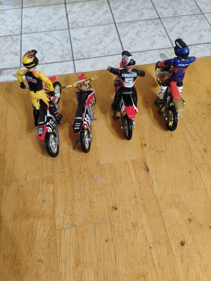 Road Champs Mxs Lot Honda - Image 2 of 4