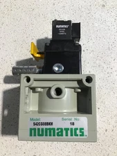 NUMATICS S42CG08BKM SOLENOID VALVE 24VDC NEW IN PACKAGE