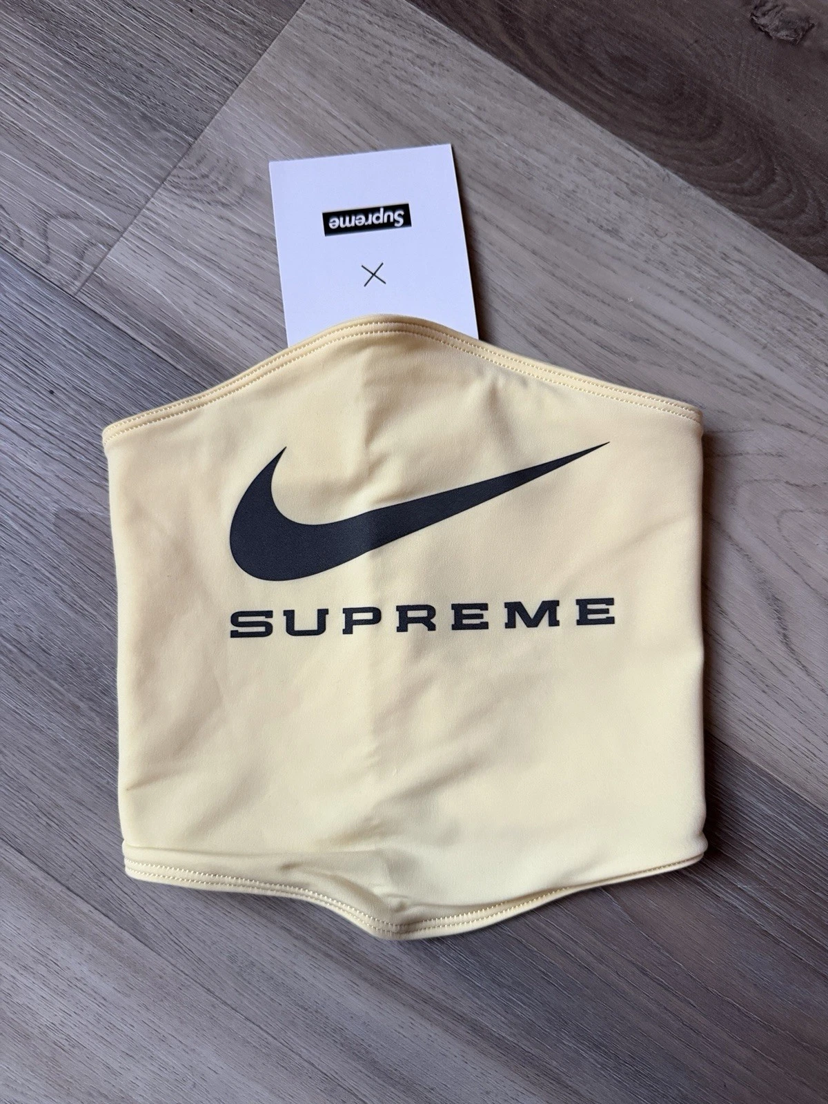 SUPREME X NIKE NECK WARMER PALE YELLOW SS21 Brand New With Tags!
Opens in a new window or tab
