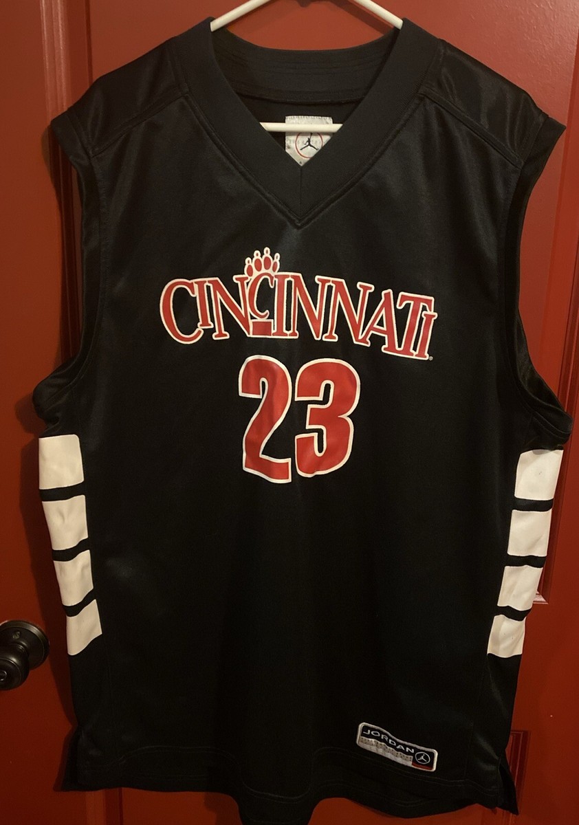 Jordan Cincinnati バスケ ユニフォーム VTG Jordan Steve Logan Cincinnati Bearcats Basketball Jersey