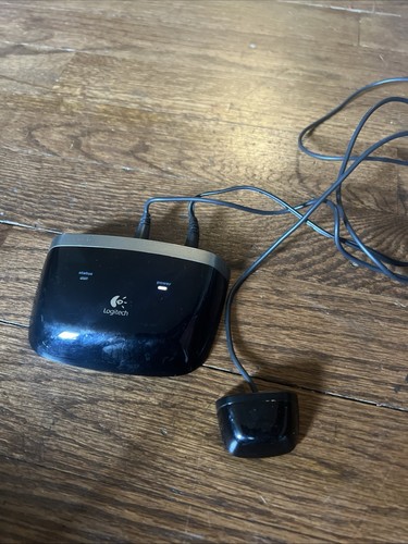 Logitech Harmony 900 Remote w Charging Base, Blaster & Cords Bundle - Afbeelding 4 van 9