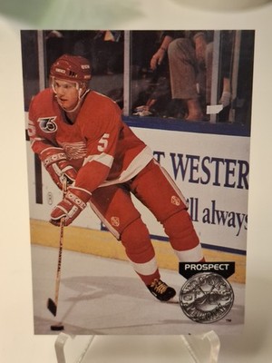 #253 Nicklas Lidstrom - Detroit Red Wings - 1991-92 Pro Set Platinum Hockey