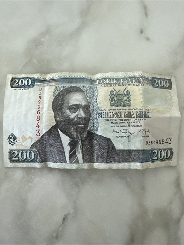 Kenya 200 Shillings , 2010