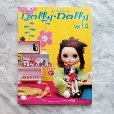 Dolly Dolly vol.14 Easy for dolls knitting Japanese Doll Fashion/Sewing Magazine