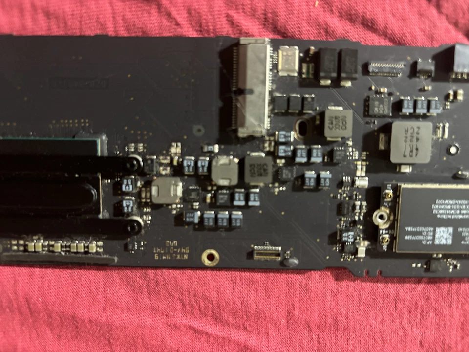 Apple 6617476 Logic Board for 13 inch MacBook Air 2013 new - Image 3 of 4