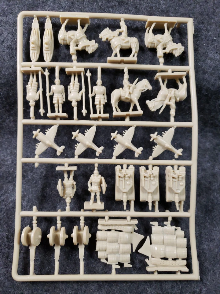Civilization the Board Game Eagle Games  Edition TAN Plastic parts #14 (C12B1) - Image 3 of 4