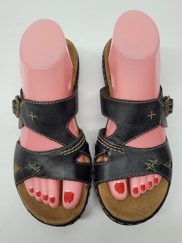 CLARKS Bendables Womens Size 8 M Black Leather Side Buckle Slip On Sandals - Picture 2 of 9