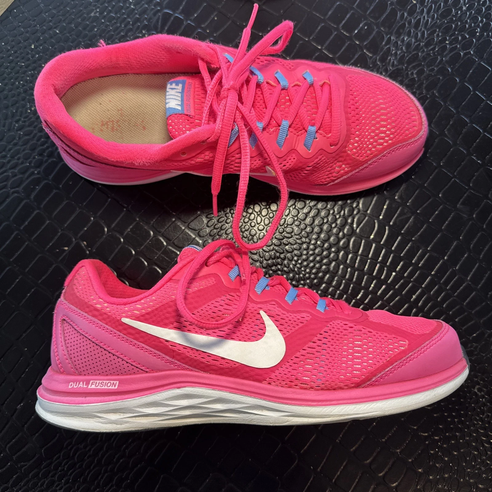 Scarpe NIKE donna rosa fluo dual fusion run 3 misura 8 5 running 653594 600