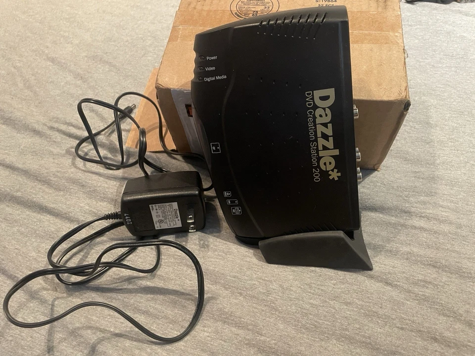 Dazzle DCS-200 DVD Creation Station 200 Includes Original AC Adapter and Stand - Image 3 of 4