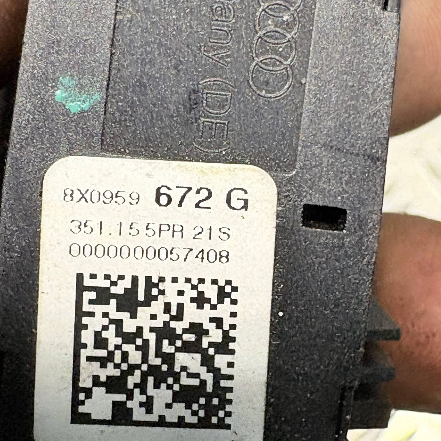 Audi switch label showing 8X0 959 672 G actual item