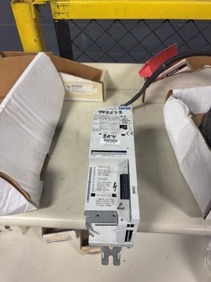 NEW NO BOX Lenze Inverter E82EV551_4C 8200 Vector