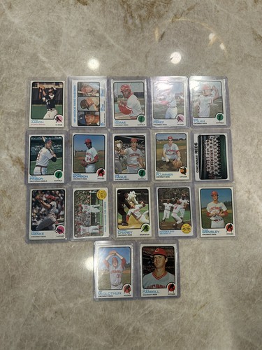 (17) Lot 1973 Topps MLB Vintage Baseball Card Lot Hank Aaron Mike Schmidt RC