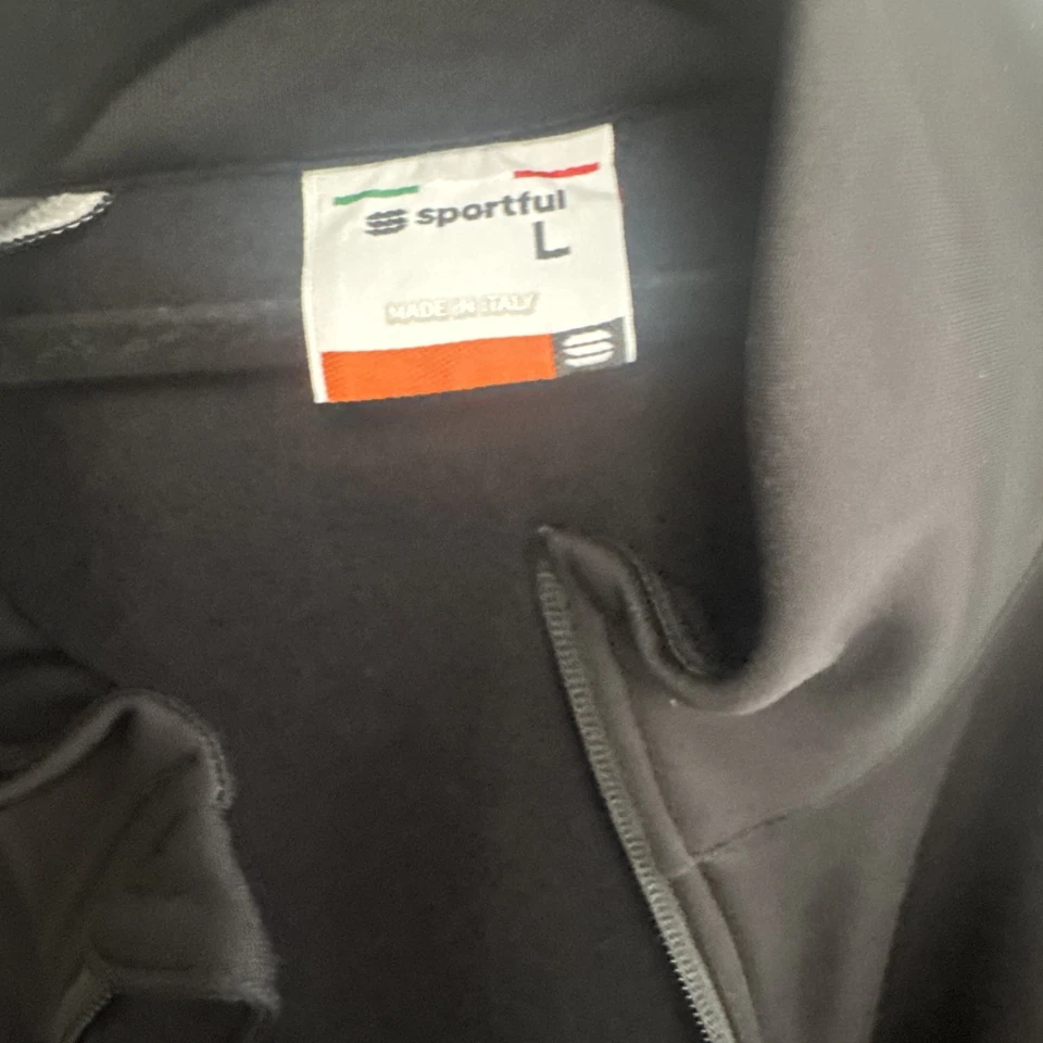 Chaqueta de ciclismo Sportful para hombre talla L negra bolsillos con cremallera completa manga larga Foto 3 de 4