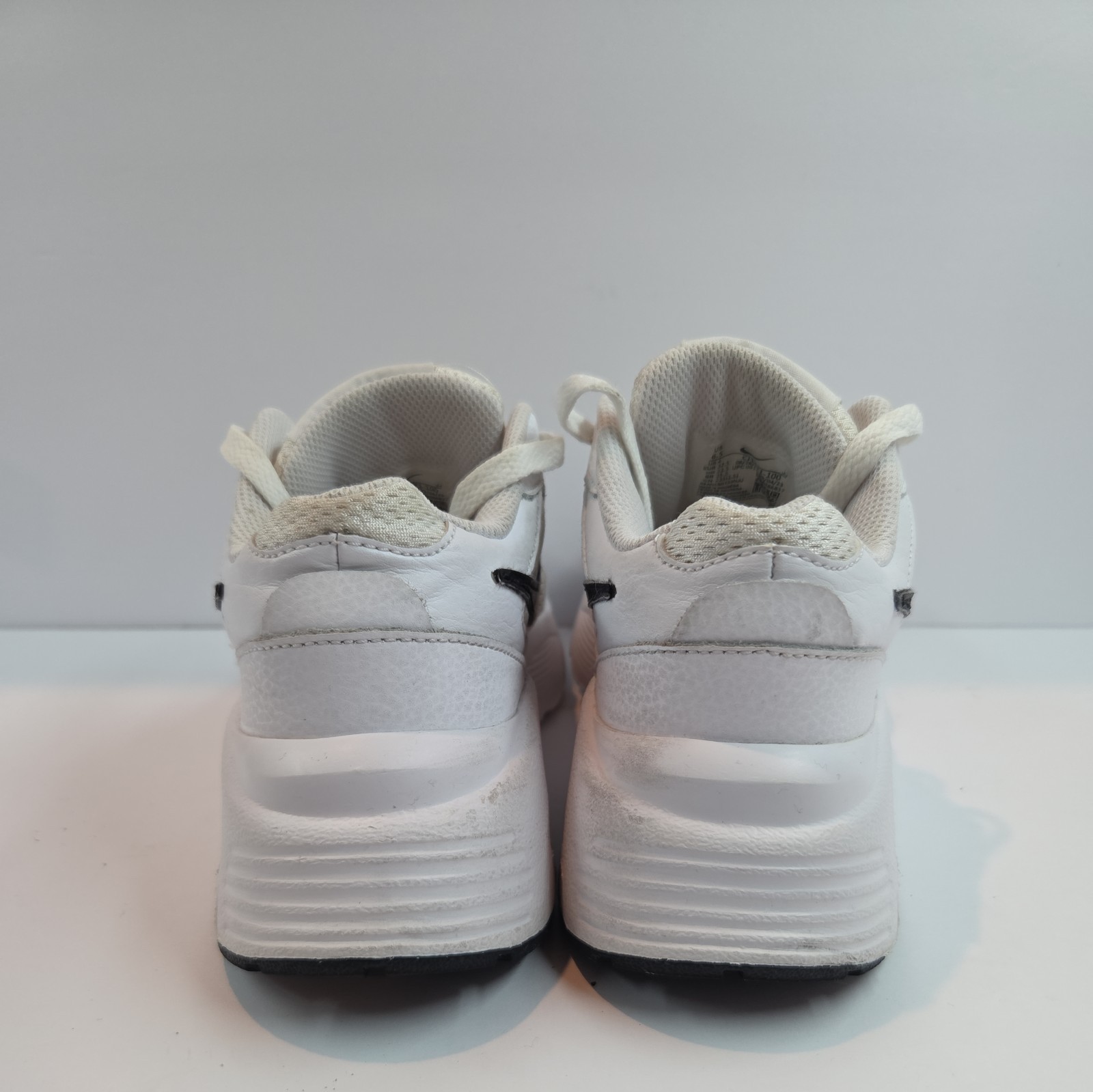 Nike Womens Air Max Fusion CJ1671-100 White Running Shoes Sneakers Size 6.5 thumbnail 3