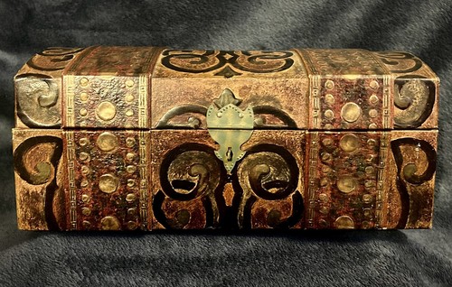 Early Antique Dome Lid Doll Trunk Metal Hinge 12.5”D C-1940s - Picture 2 of 20
