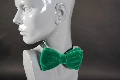 Vintage Herren Fliege Schleife Querbinder samt grün einfarbig Fasching mit OVP - Bild 1 von 3