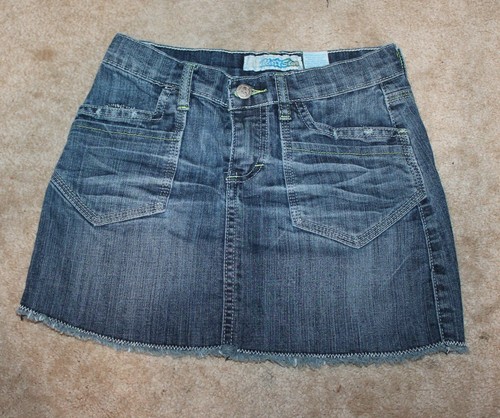 VANILLA STAR Girls' Size 10 DENIM/JEAN SKIRT (12" long w/ lime green thread) EUC