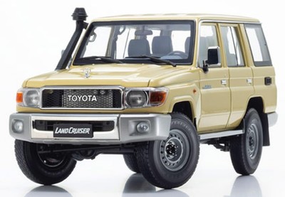 ALMOST REAL by KYOSHO 1/18 Toyota Land Cruiser 76 2017 Beige Finished Product
