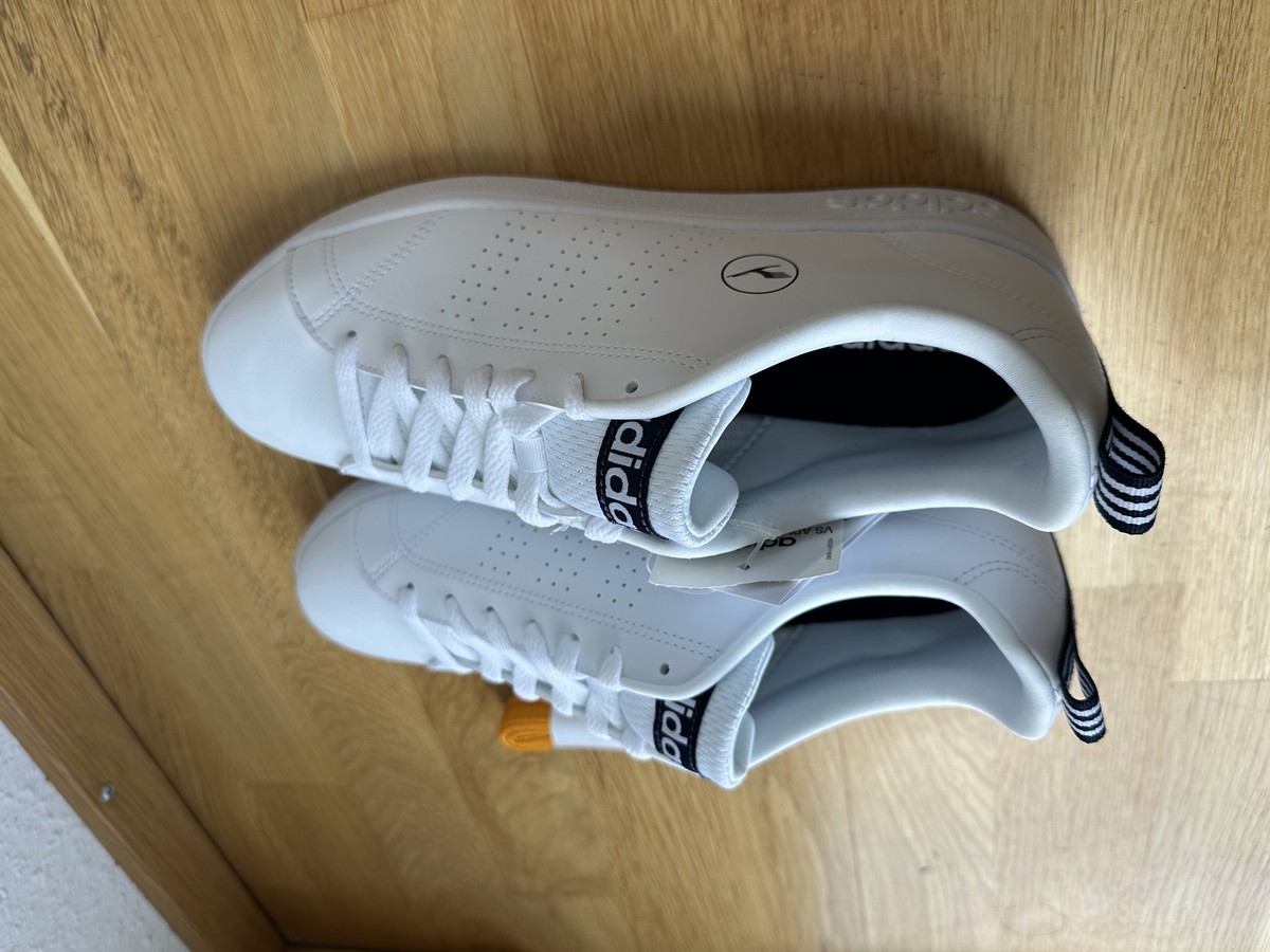 NEU! Adidas Lufthansa Sneaker weiß 42 leder selten Limited