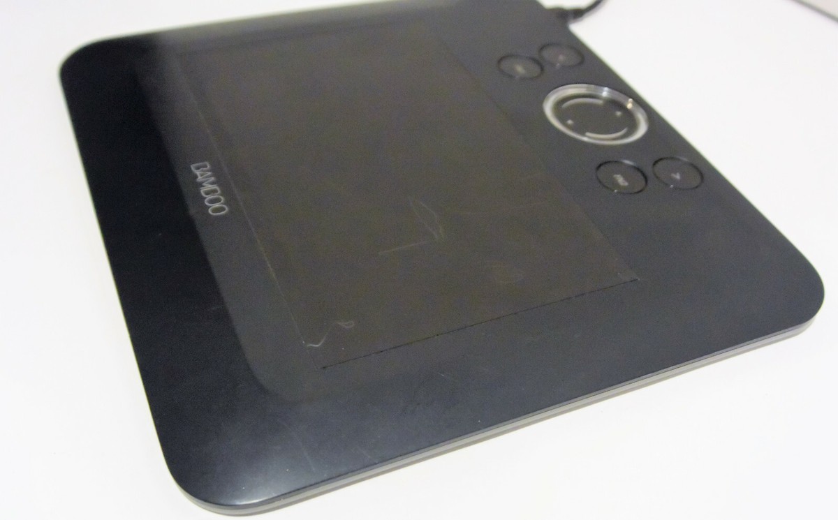 Wacom Bamboo Fun CTE-450 Computer Pad Drawing Writing Illustration