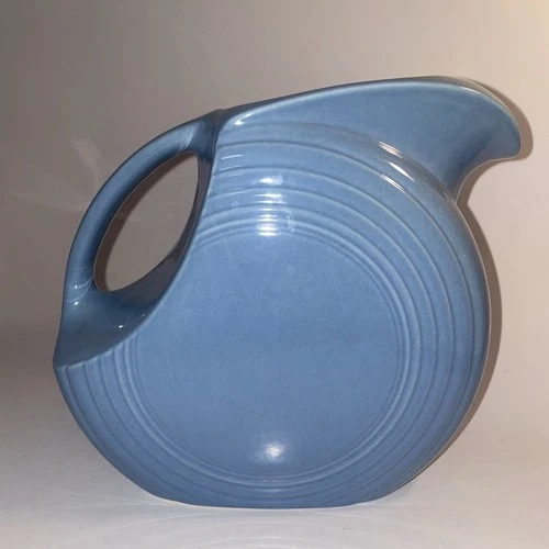 Homer Laughlin Fiesta Periwinkle Blue Large Disk Water 64 Oz Pitcher Retired 7"