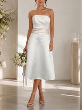 David's Bridal Galina Strapless Tea-Length Dress with hairpiece size 6