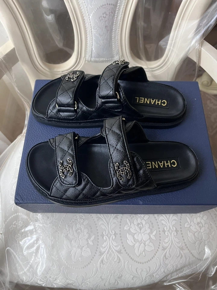 Sandalias para mujer CHANEL Foto 3 de 3