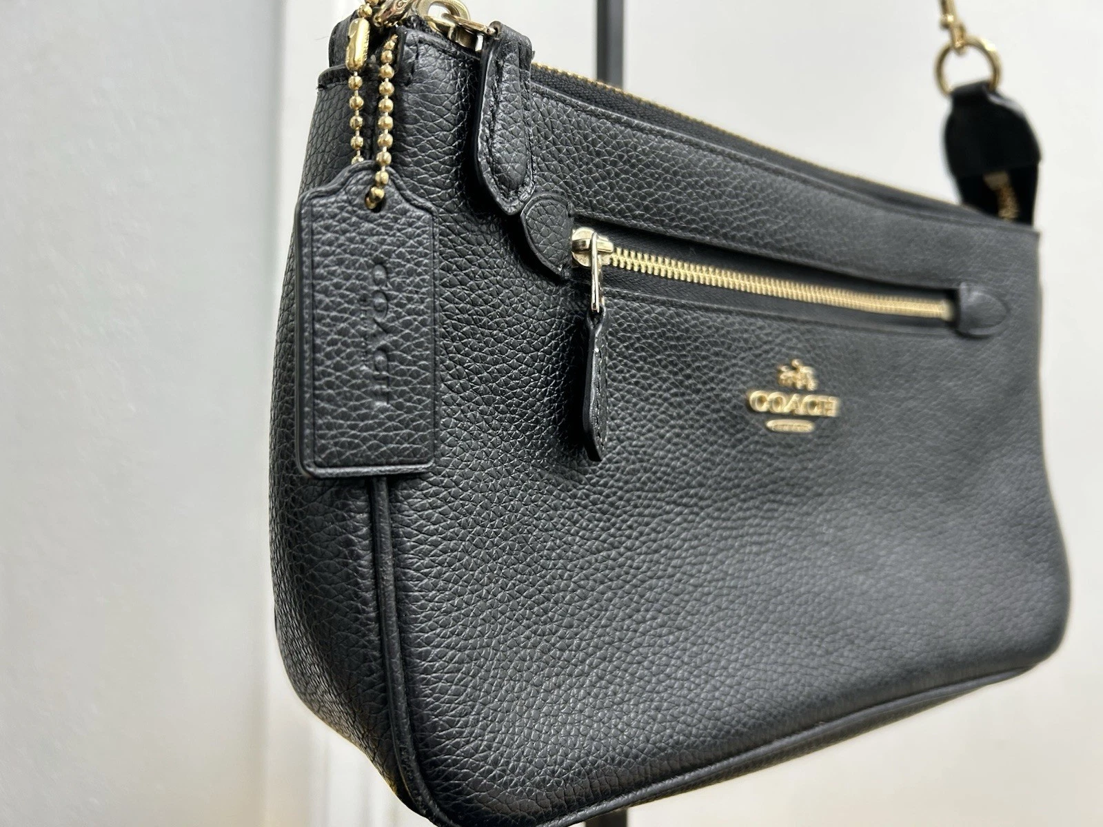 Coach Nolita Borsa da polso 24 IN in pelle nera con ciottoli