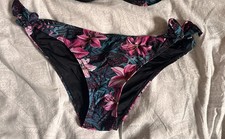 Boux Avenue Woman’s Floral Bikini Bottoms Size 8 Excellent Condition