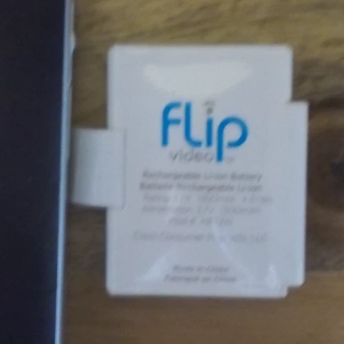 Flip UltraHD U32120 Video Camera 8 GB 2 Hours Black USED - FOR PARTS ONLY !!! - Image 4 of 4