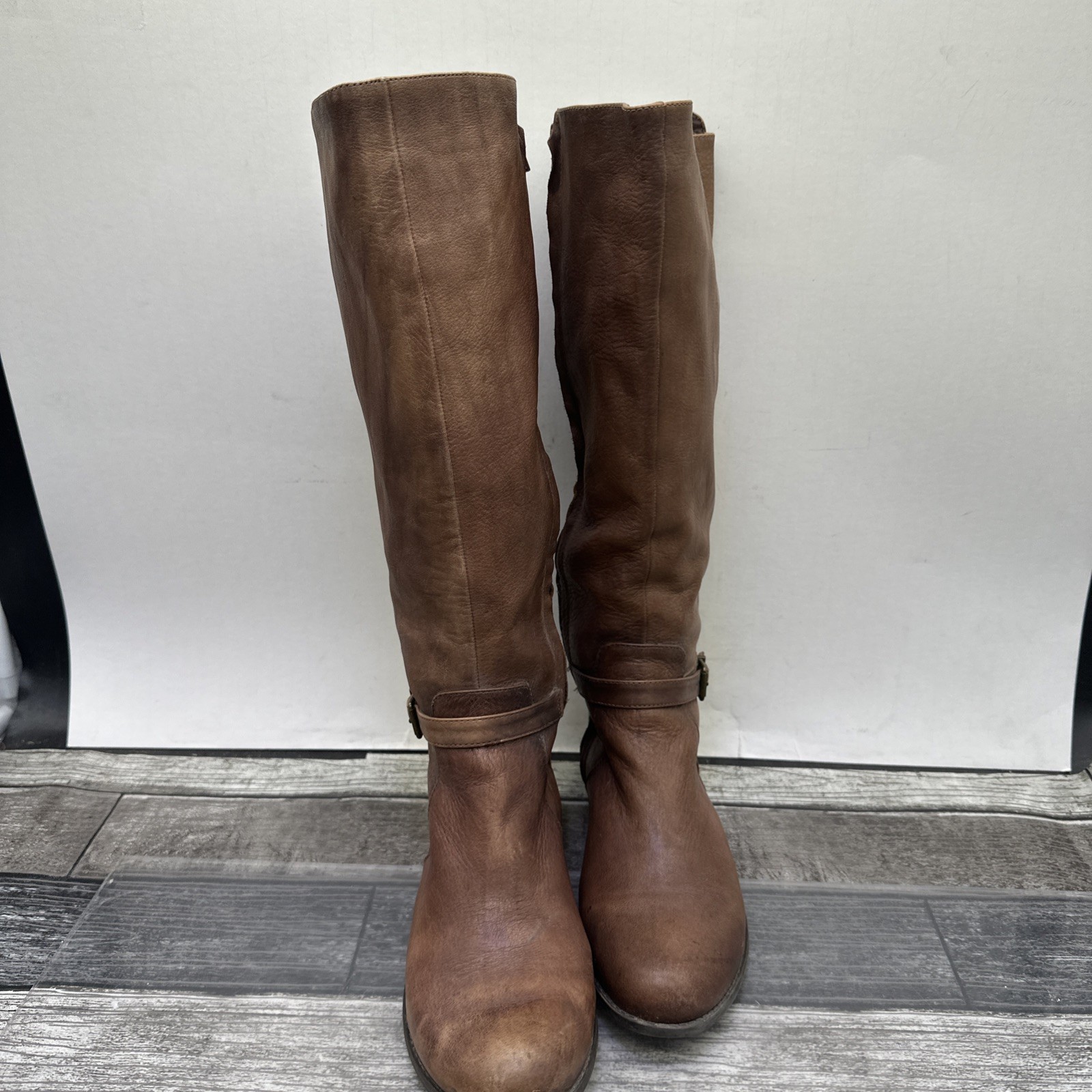 Gianni Bini Steampunk Boots Size 9M Mid Calf  Low Heel Brown Leather Wrap Strap