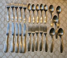 Oneida Community Flatware PAUL REVERE 25 Piece Service for 5