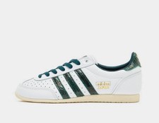 Adidas Originals Women's JAPAN Shoes in White and Green